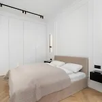 Stylish With Views And Parking In The Prestigious Hanza Tower With Swimming Pool By Renters * Szczecin
