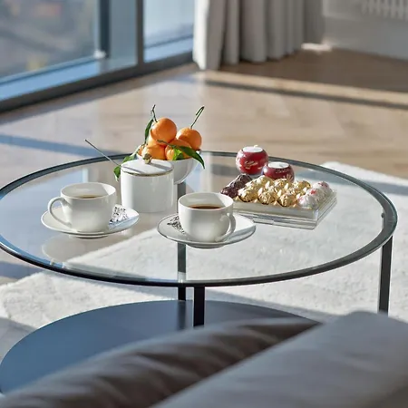 Stylish With Views And Parking In The Prestigious Hanza Tower With Swimming Pool By Renters 아파트 슈체친