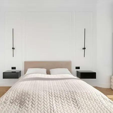 Stylish With Views And Parking In The Prestigious Hanza Tower With Swimming Pool By Renters 아파트 슈체친