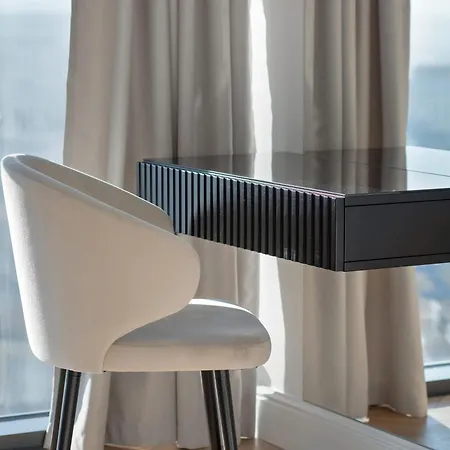 Stylish With Views And Parking In The Prestigious Hanza Tower With Swimming Pool By Renters